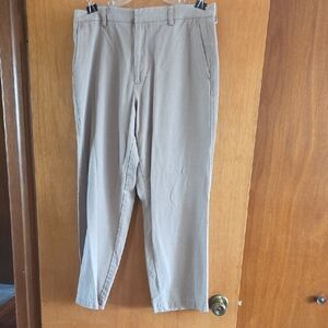 Dockers Men's Khaki Chinos